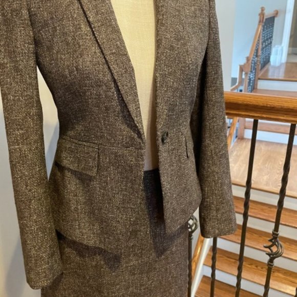 Ann Taylor jacket and skirt - Picture 11 of 12